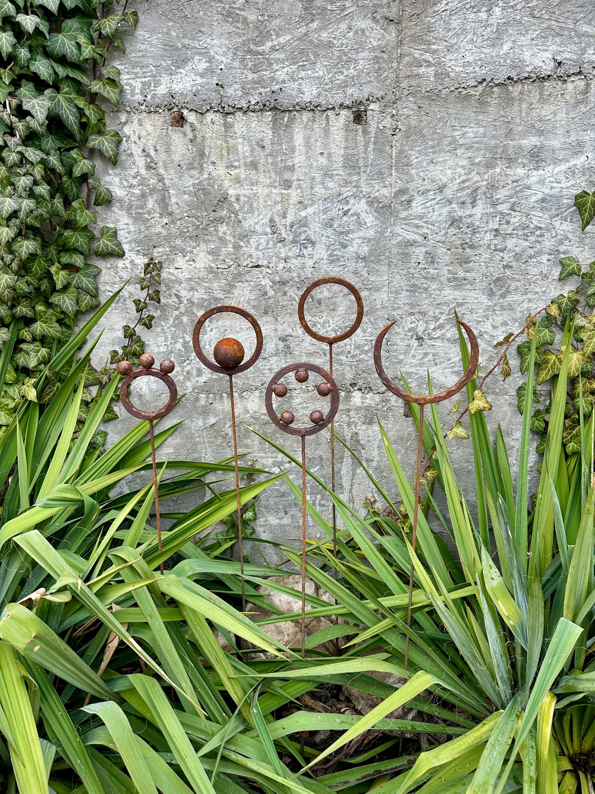 Rusty Finials Set of 5, Garden Stakes, Metal Garden Decor, Metal Yard Art, Outdoor Metal Decor, Rustic Metal Rings Garden Sculpture