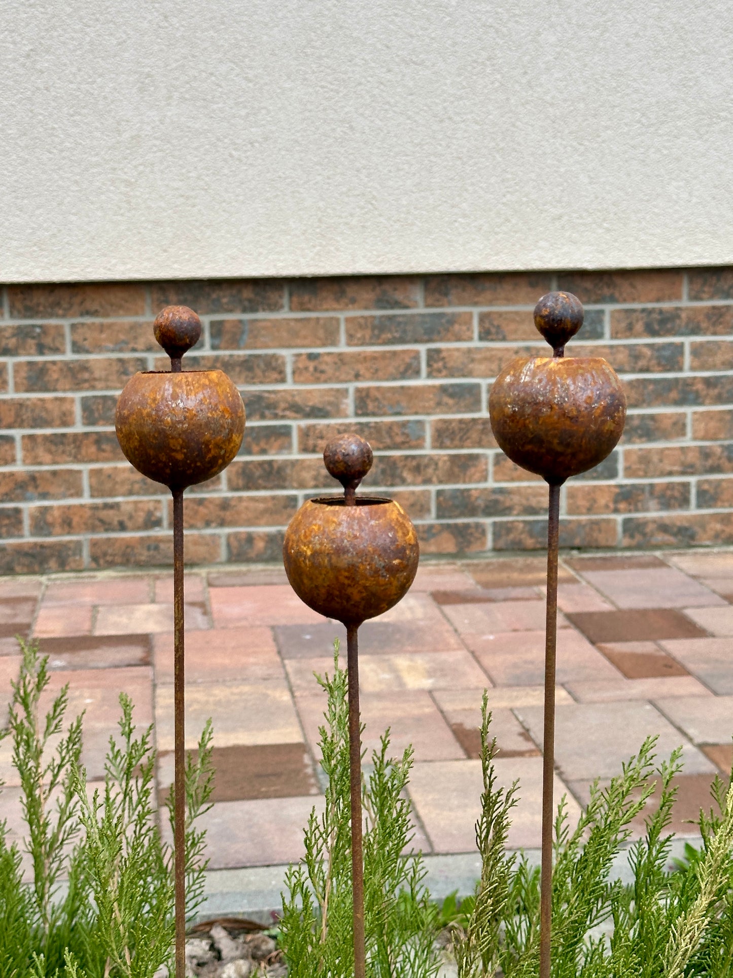 Rusty Flowers Set of 3, Flowers Garden Decor, Metal Rain Catchers, Metal Yard Art, Outdoor Metal Decor, Rustic Metal Garden Sculpture