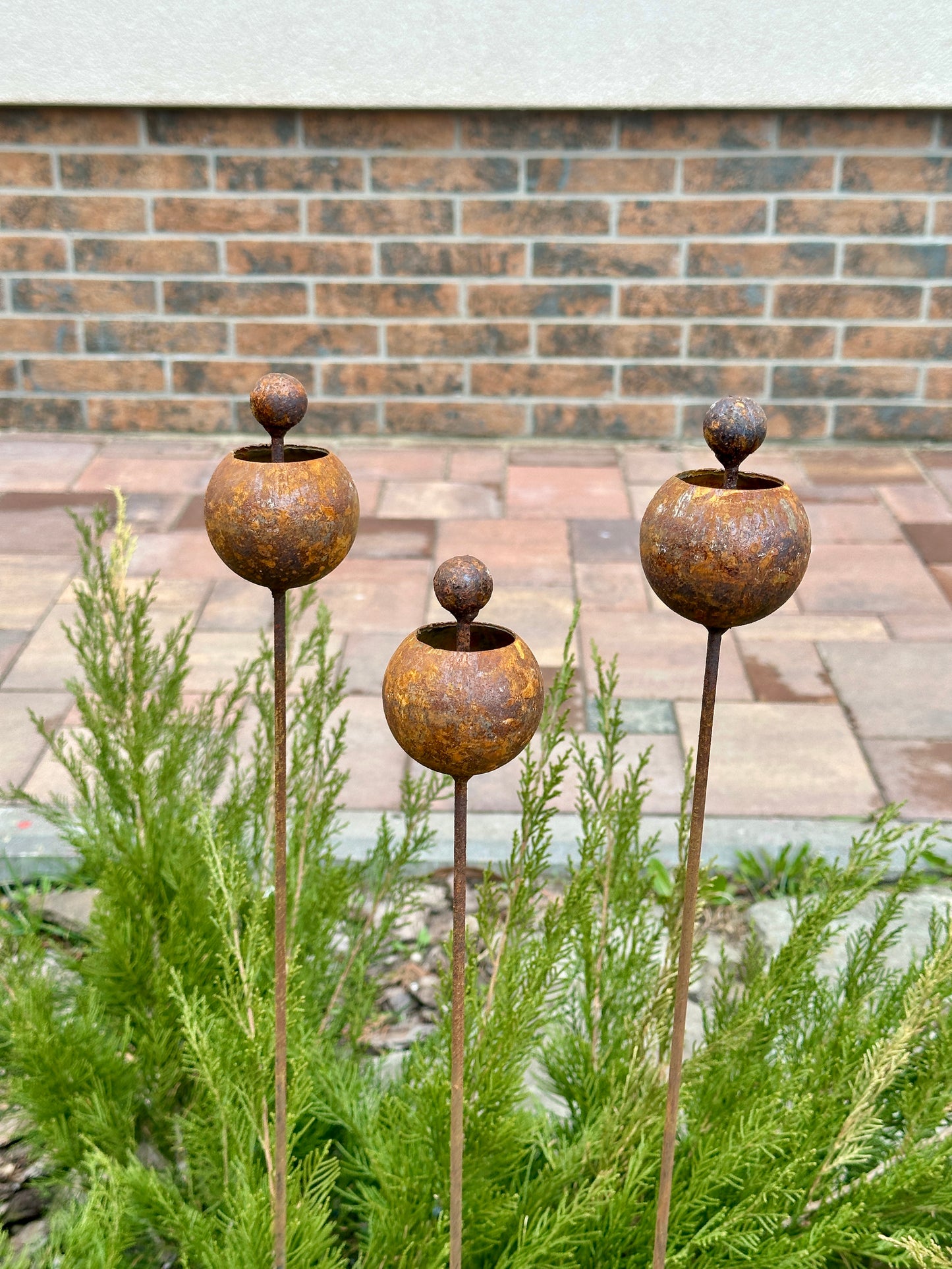 Rusty Flowers Set of 3, Flowers Garden Decor, Metal Rain Catchers, Metal Yard Art, Outdoor Metal Decor, Rustic Metal Garden Sculpture