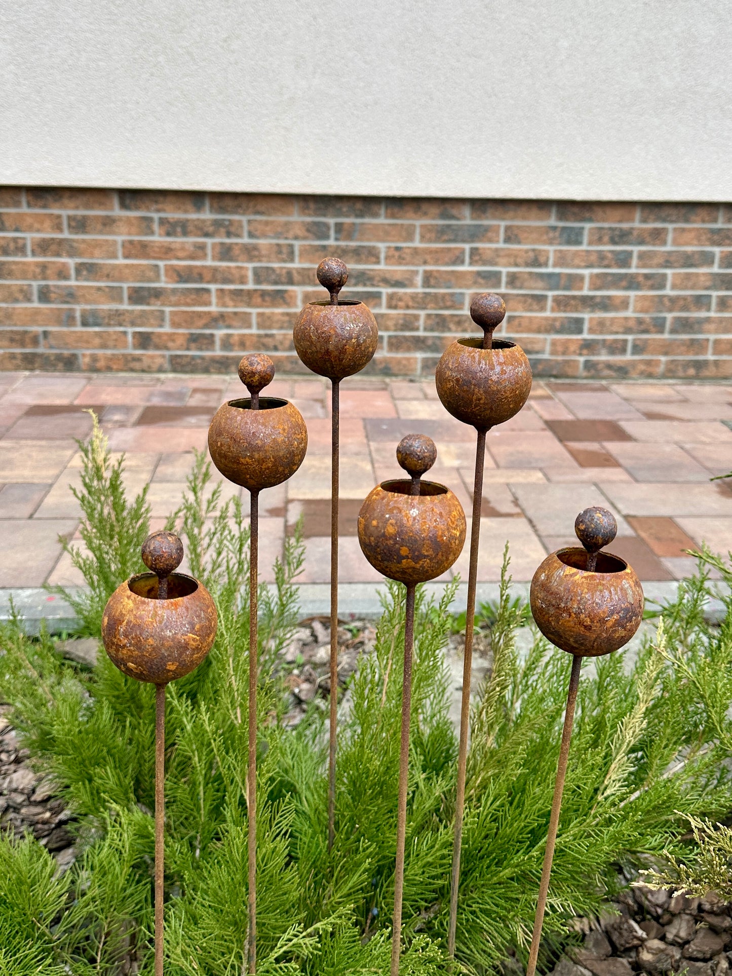 Rusty Flowers Set of 6, Flowers Garden Decor, Metal Rain Catchers, Metal Yard Art, Outdoor Metal Decor, Rustic Metal Garden Sculpture