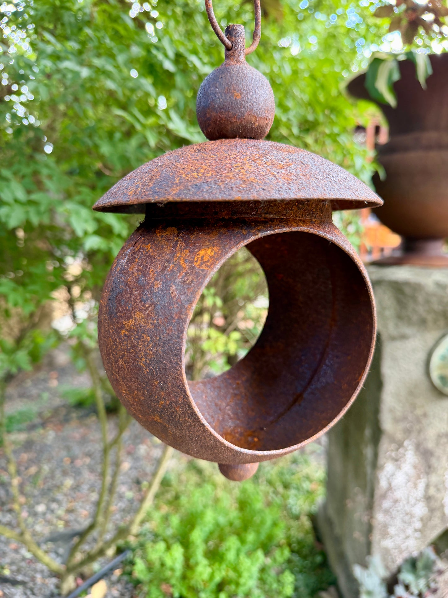 8" rostige Metall-Vogelfutter-Gartenstecker, Metall-Regenfänger