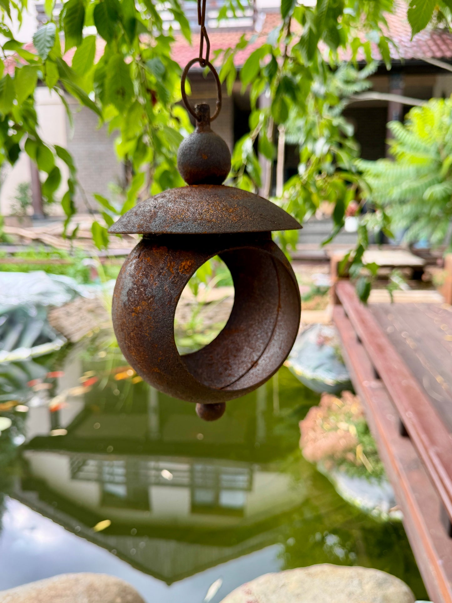 8" rostige Metall-Vogelfutter-Gartenstecker, Metall-Regenfänger