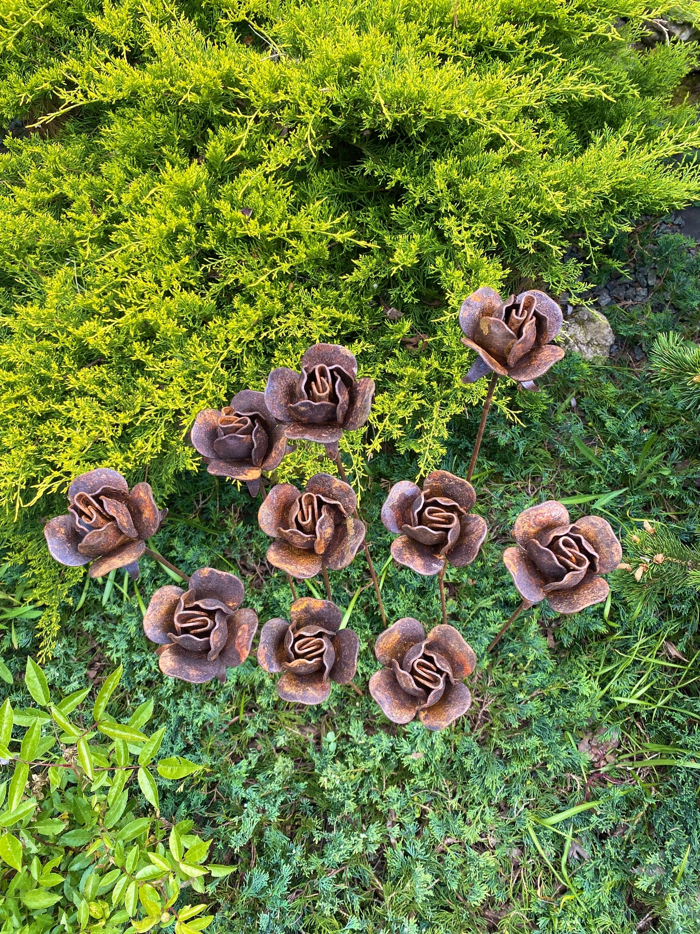 10 Metal flowers, Flower garden stakes, Metal rusty decor, metal yard art, Outdoor decor, Outdoor art, Bush Rose, Garden stakes, Garden art