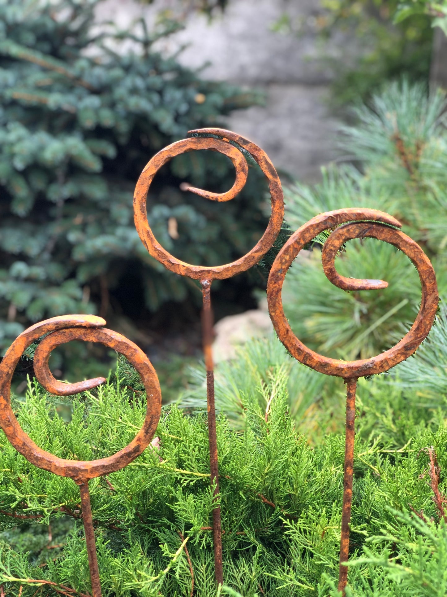 Set of 3 Rusty Metal garden stakes, Rusty garden finials, Metal garden decor, metal yard art, outdoor metal decor, Rusty metal garden decor