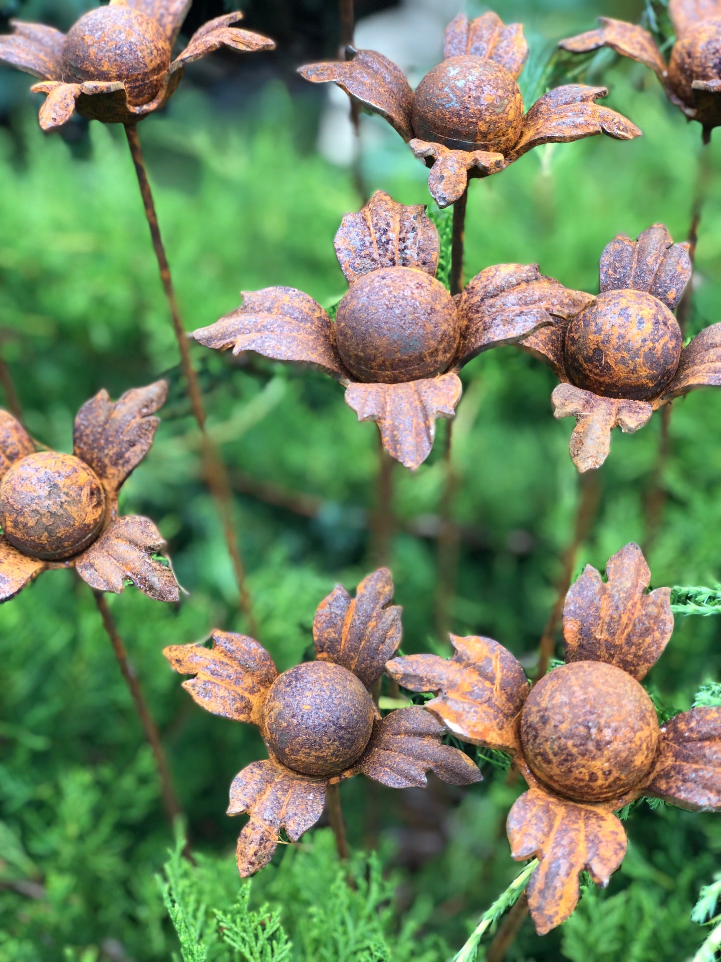 Rusty flowers set of 10, 10 Rusty flowers garden stakes, Metal garden decor, metal yard art, outdoor metal decor, Rusty metal garden decor