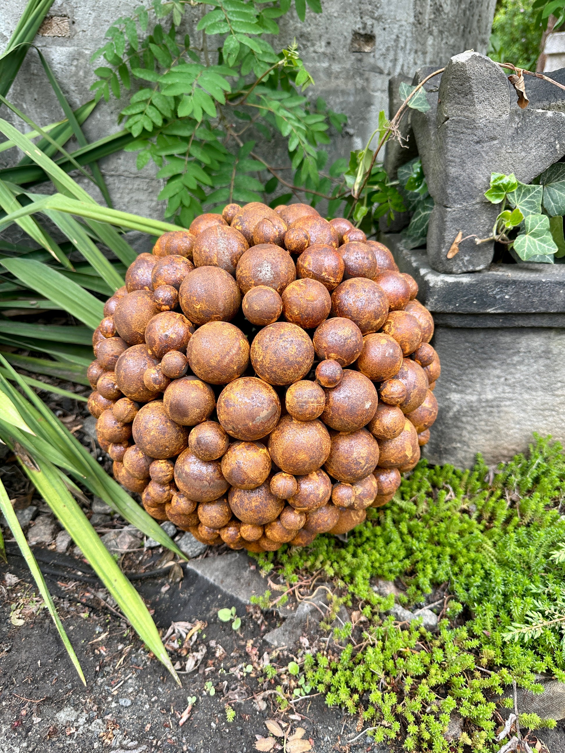 14" Rusty Metal Garden Sphere – Handcrafted Weathered Steel Ball for Outdoor Decor, Modern Yard Art, Rustic Lawn Sculpture