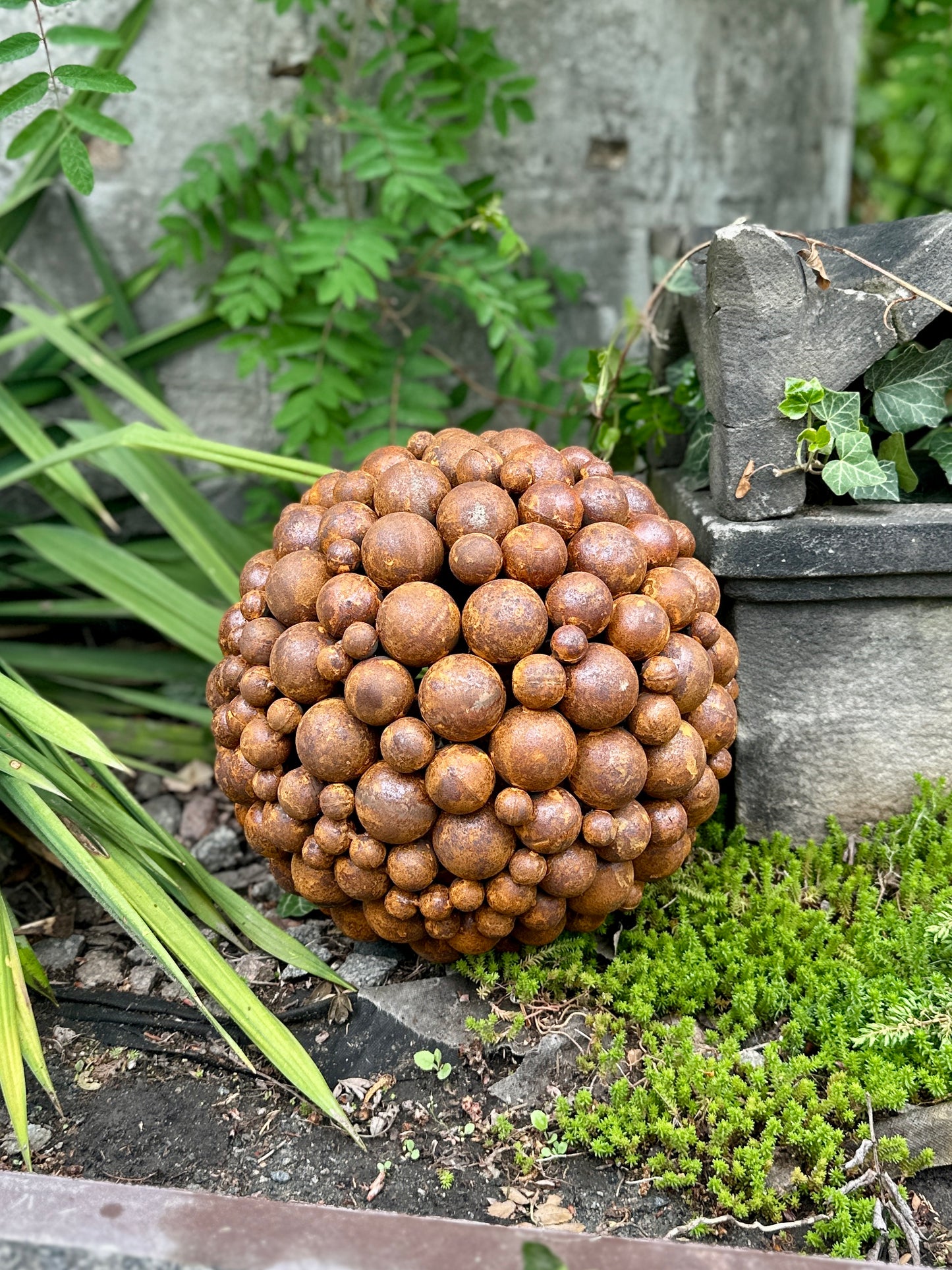 14" Rusty Metal Garden Sphere – Handcrafted Weathered Steel Ball for Outdoor Decor, Modern Yard Art, Rustic Lawn Sculpture