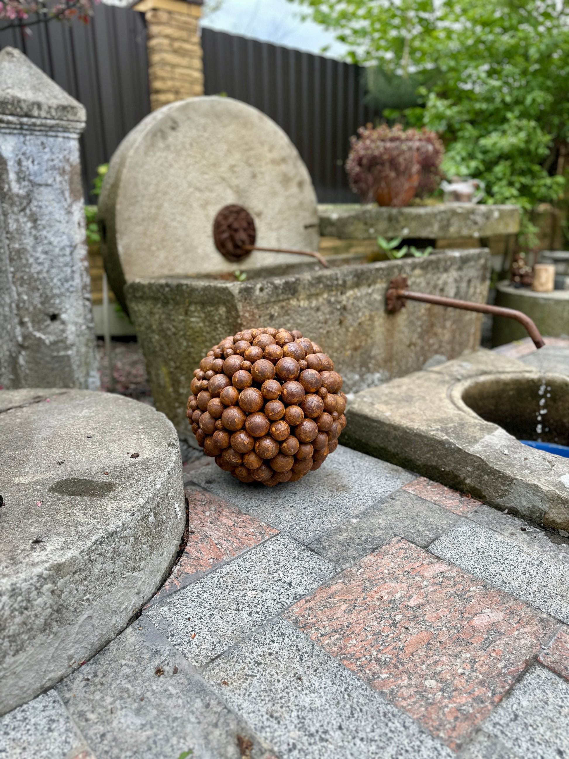 14" Rusty Metal Garden Sphere – Handcrafted Weathered Steel Ball for Outdoor Decor, Modern Yard Art, Rustic Lawn Sculpture