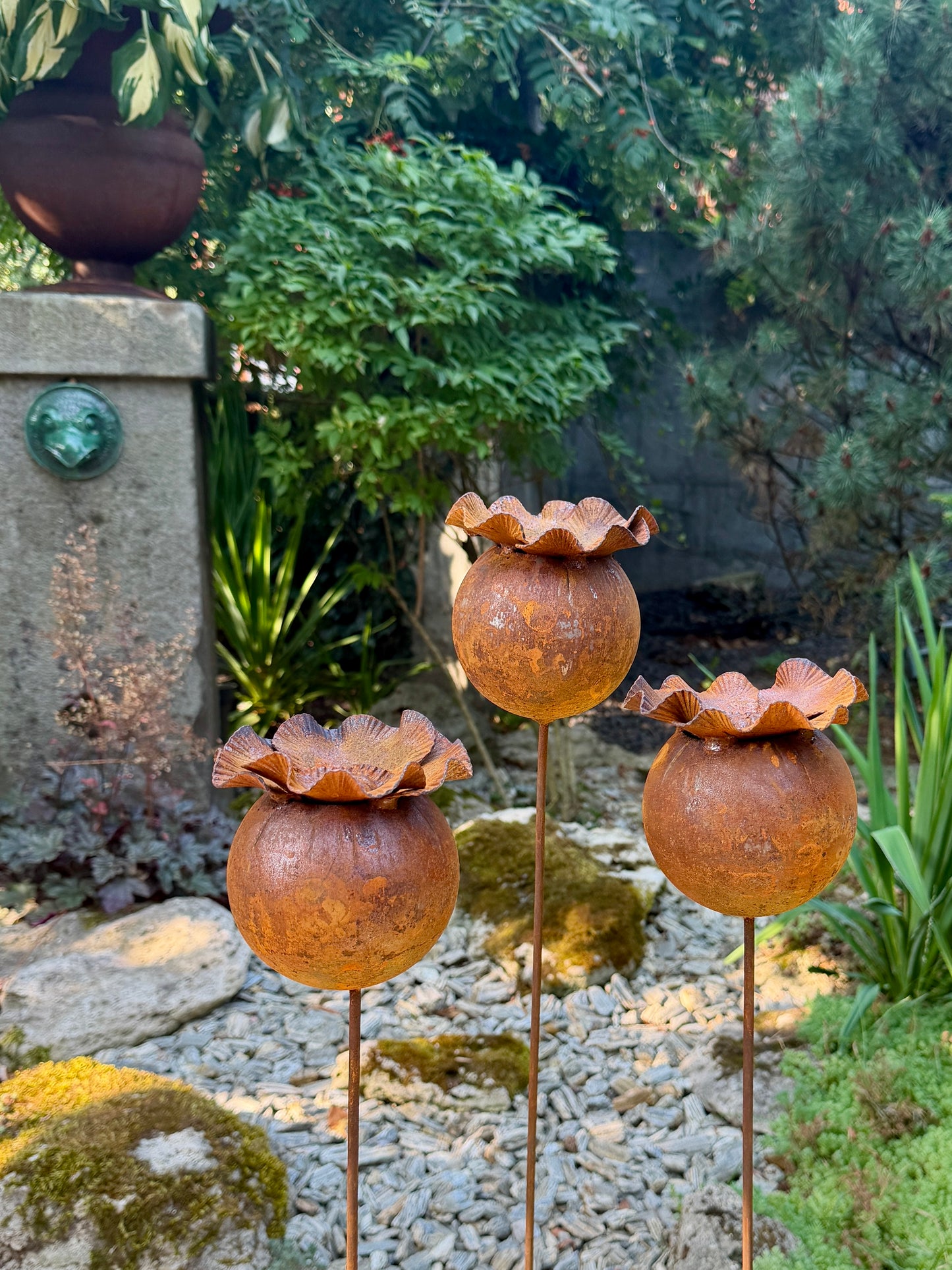Mohnkapsel-Gartendeko, Rostige Blumen im 6er-Set, Metall-Gartendeko, Metall-Gartenskulptur, Metall-Gartendekoration, Rostige Metall-Gartendeko