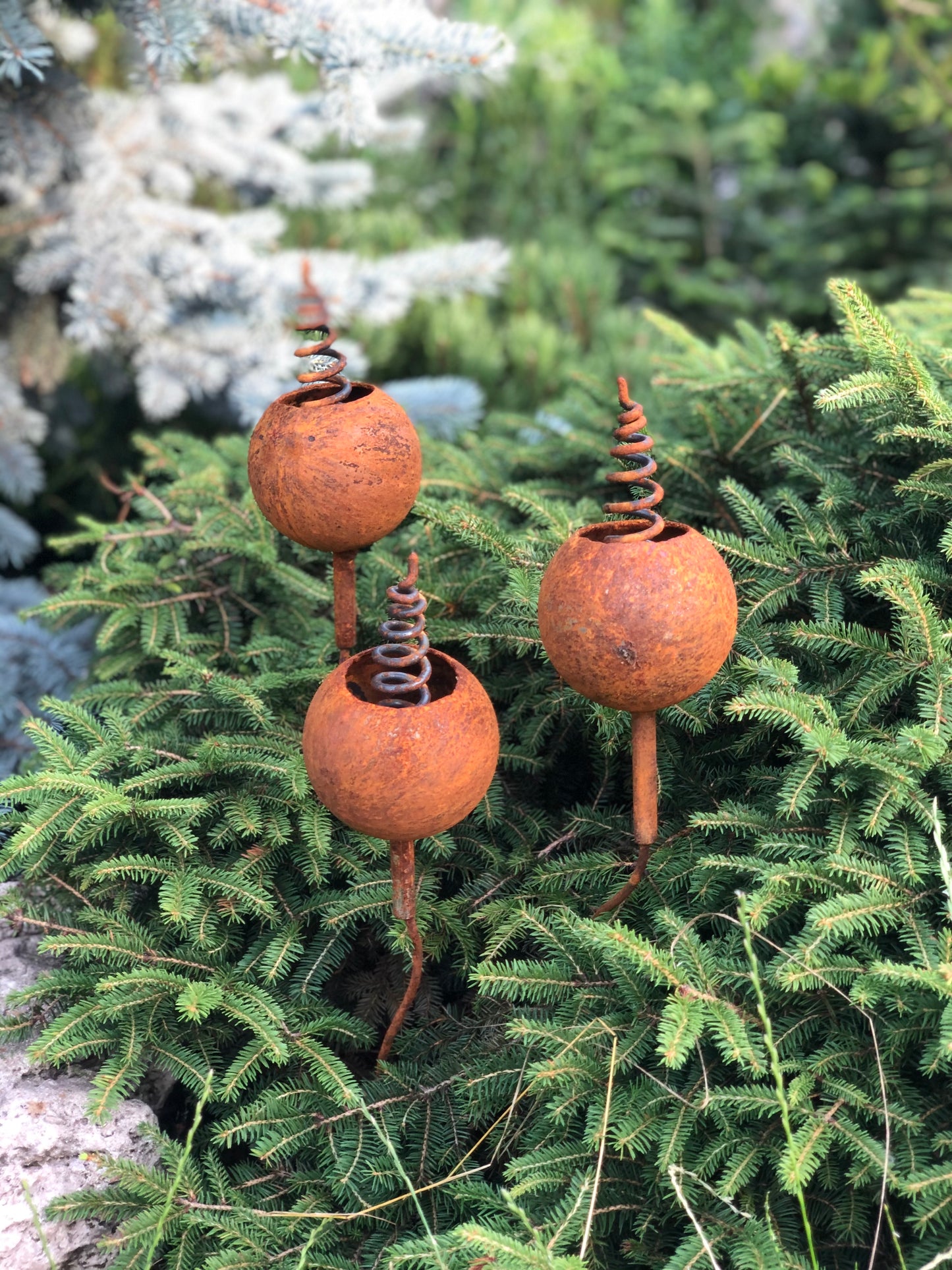 Rusty flowers set of 3, Rustic garden decor, Metal garden decor, metal yard art, outdoor metal decor, Rusty metal garden decor, Garden art