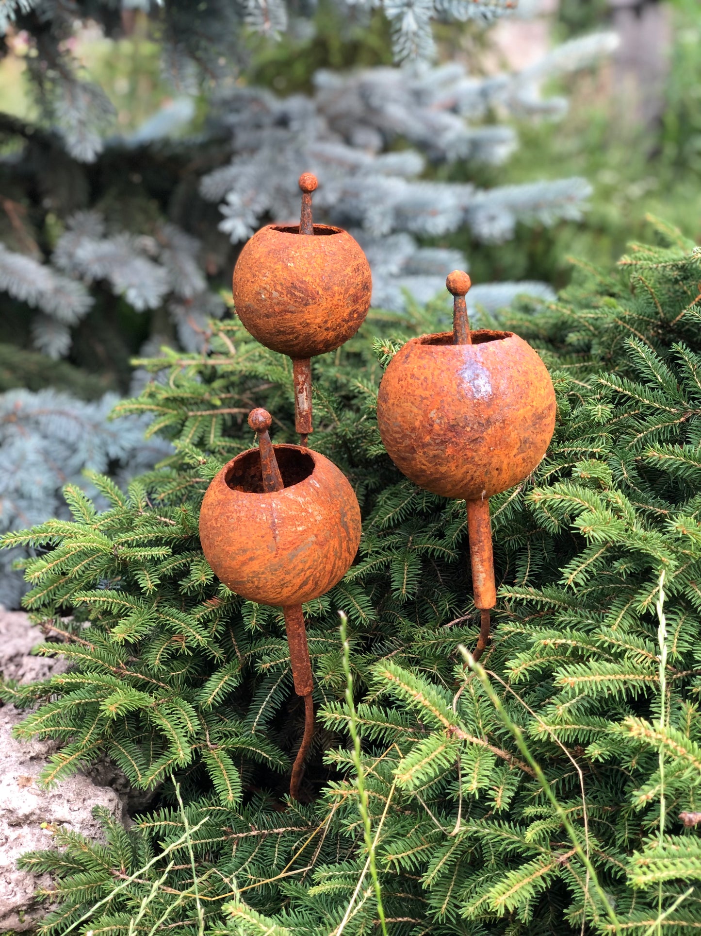 Rusty flowers set of 3, Rustic garden decor, Metal garden decor, metal yard art, outdoor metal decor, Rusty metal garden decor, Garden art