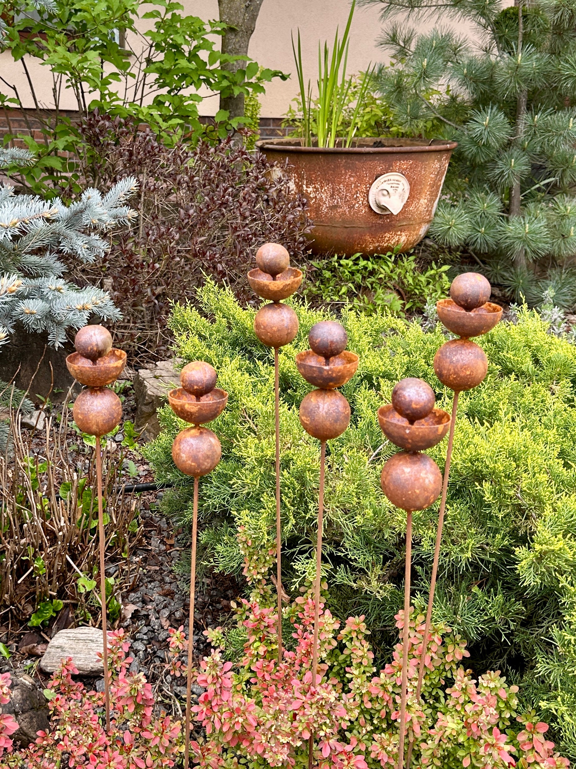 Set of 6 Rusty Metal Flowers, Garden Decorations, Handmade Outdoor Decor for Backyards, Rustic Landscaping, Garden Art, Bee Butterfly Cups