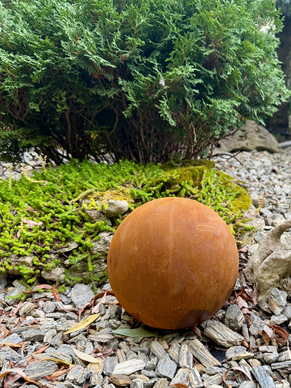Gartenkugel Rostiges Metall 20 cm, Außendekoration, Gartenkugel, Rostige Hofkunst