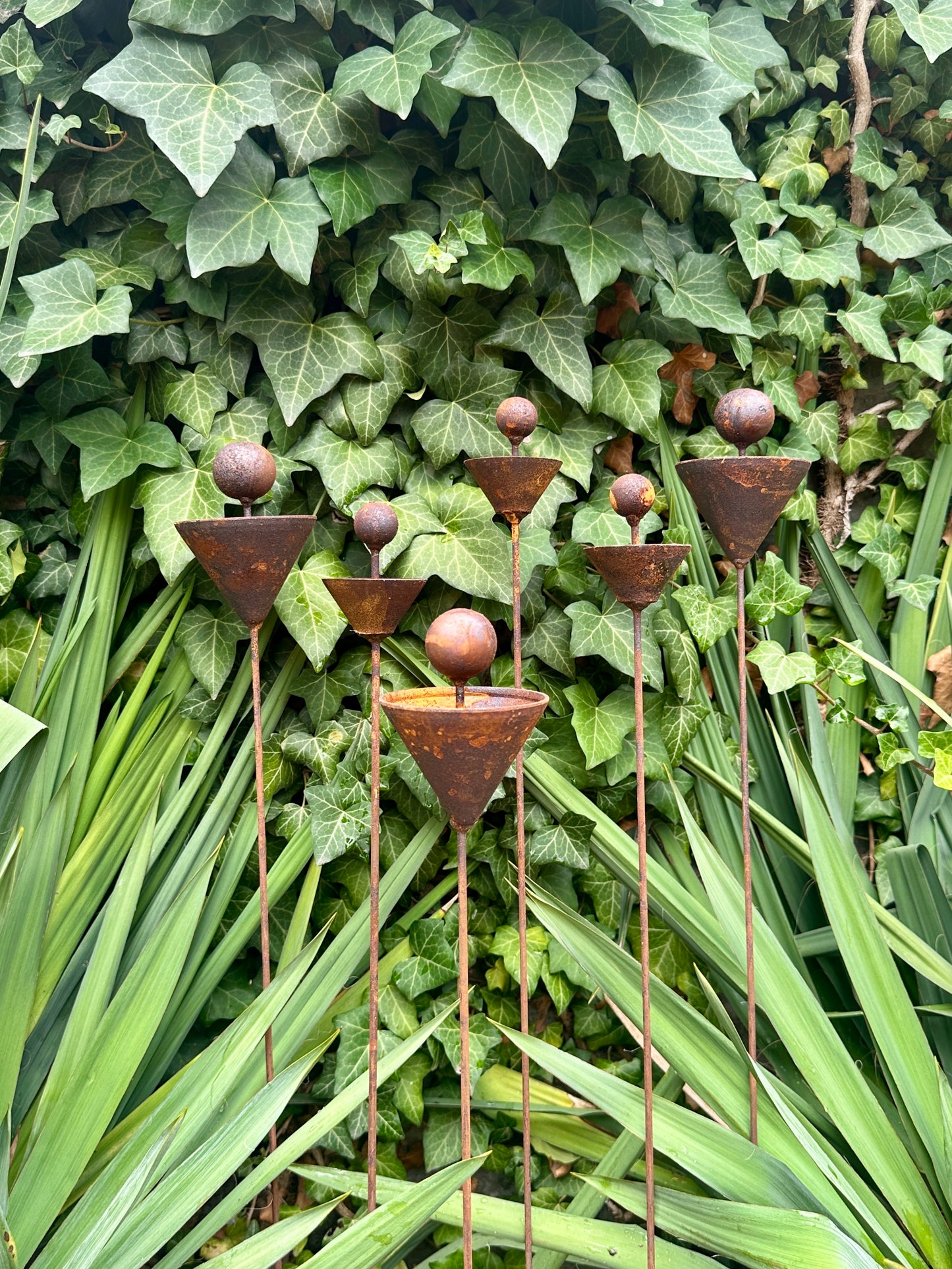 Set of 6 Rusty Metal Flowers, Garden Decorations, Handmade Outdoor Decor for Backyards, Rustic Landscaping, Garden Art, Bee Butterfly Cups (Copy)
