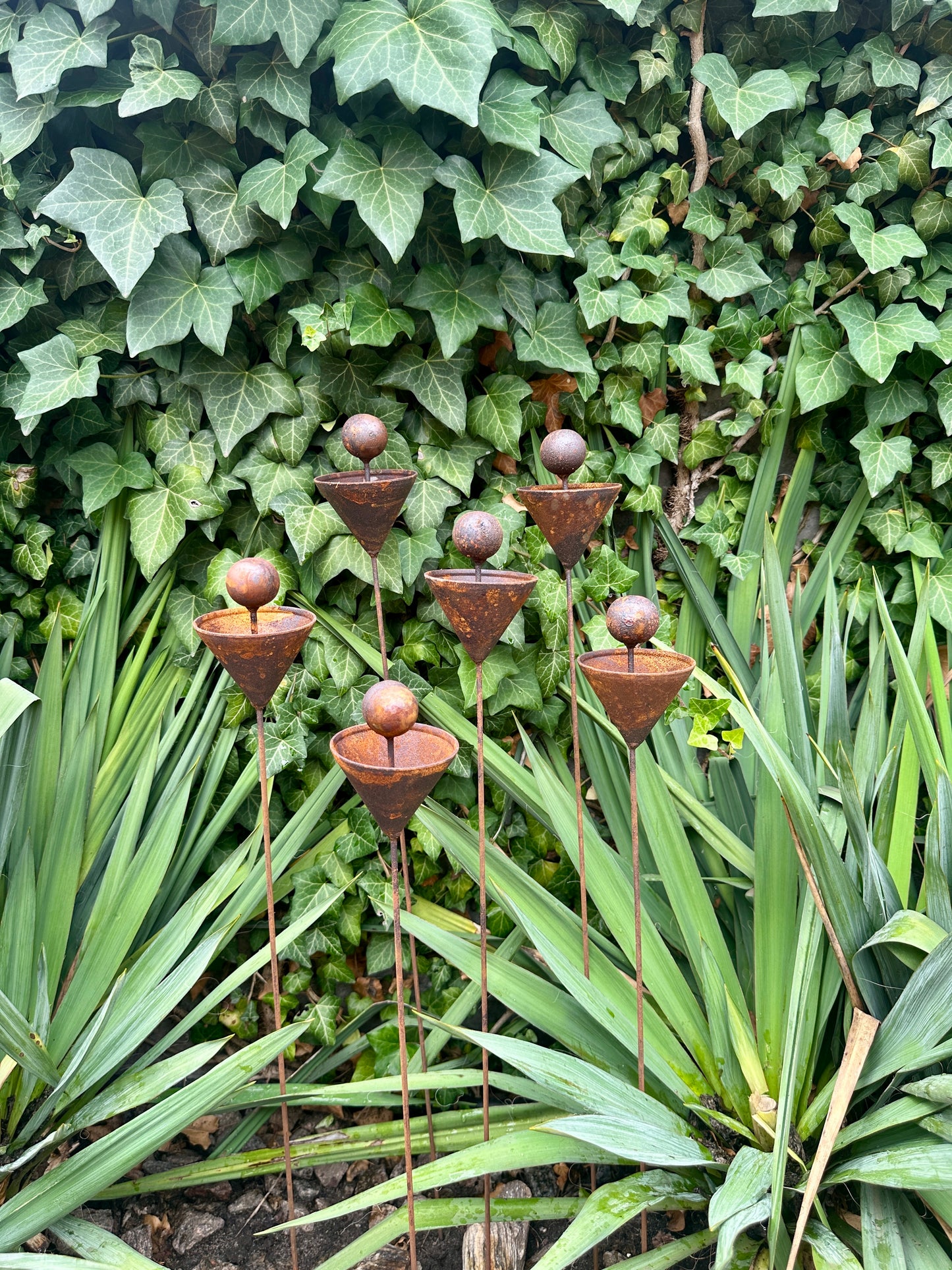 Set Of 6 Rustic Metal Rain Catcher Garden Stakes, Bee & Butterfly Feeder, Outdoor Decor