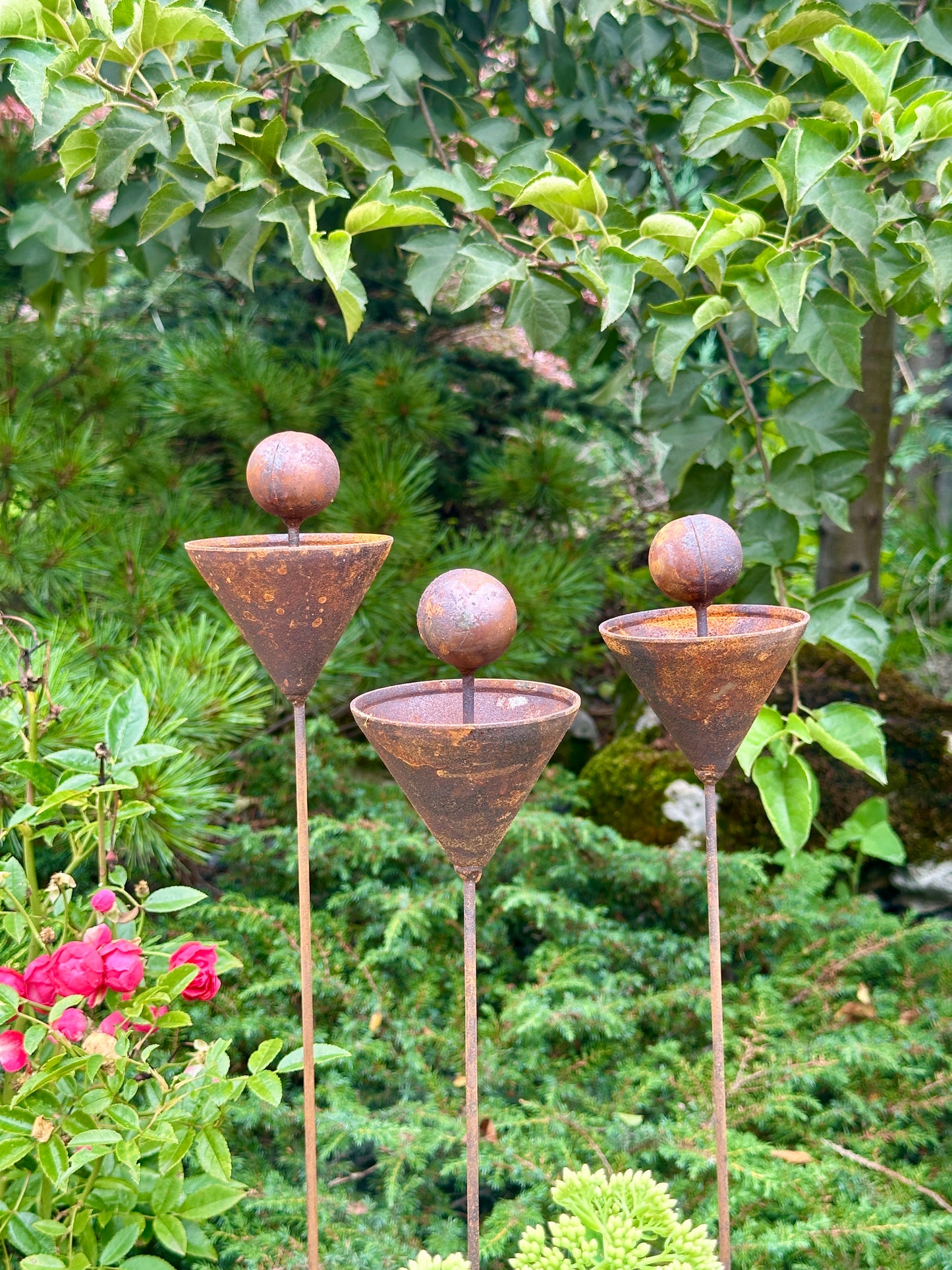 Set of 3 Rusty Metal Flowers, Garden Decorations, Handmade Outdoor Decor for Backyards, Rustic Landscaping, Garden Art, Bee Butterfly Cups