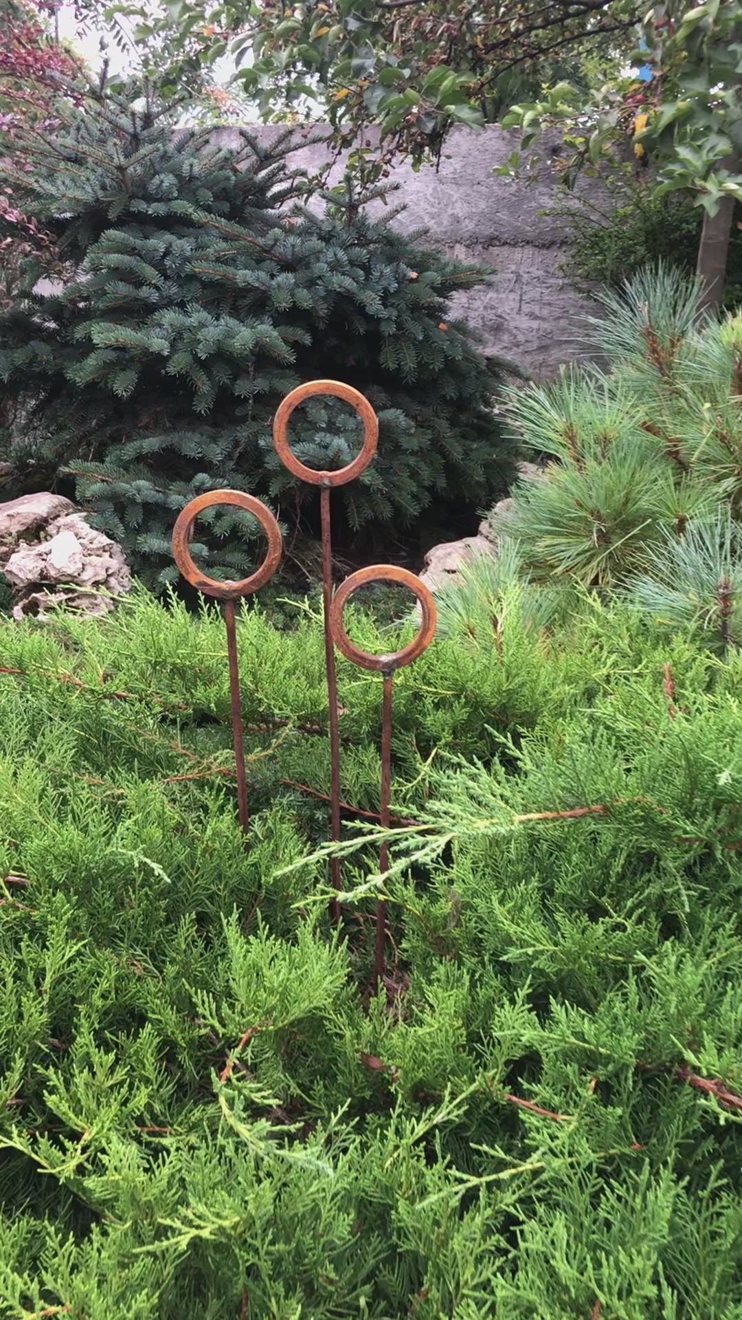 Set of 3 Rusty Metal garden stakes, Rusty garden finials, Metal garden decor, metal yard art, outdoor metal decor, Rusty metal garden decor