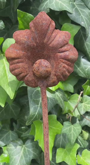 Rusty flowers set of 6, Metal flower garden stake, Metal garden decor, metal yard art, outdoor metal decor, Rusty metal garden decor