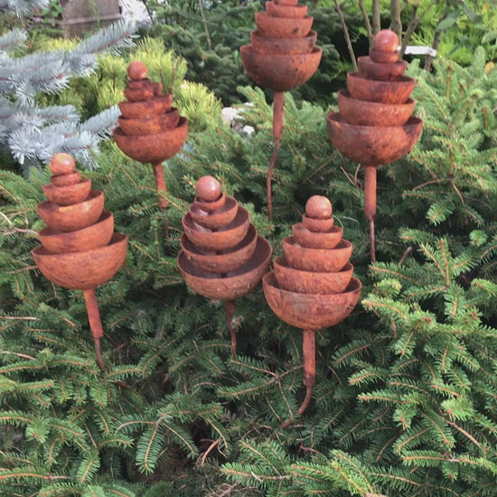 Rusty flowers set of 6, Metal garden decor, 6 Rusty flowers garden stakes