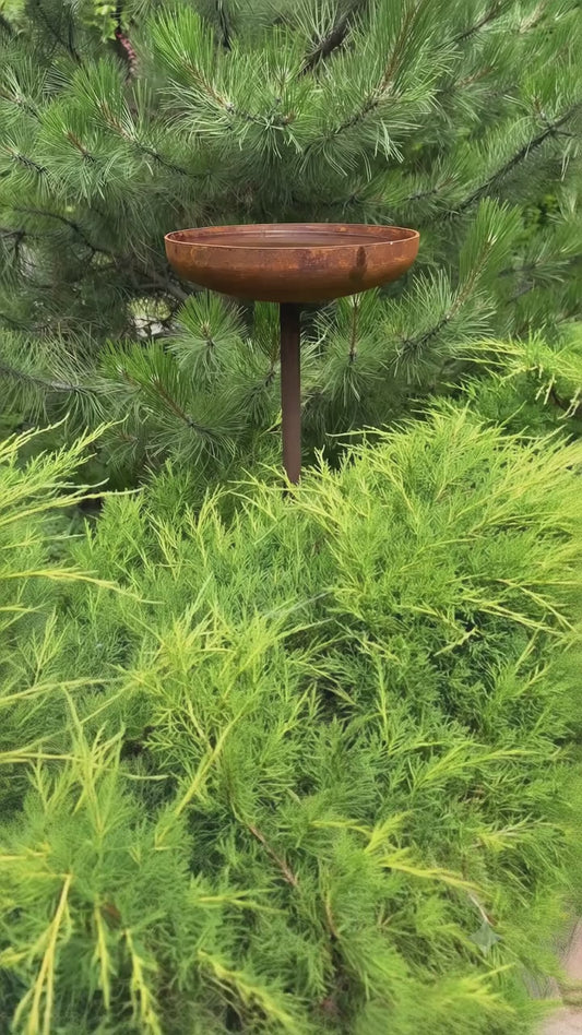 Regenfänger, 8 Zoll rostige Metall-Blumen-Gartenstecker, Vogelbad-Gartendeko für den Außenbereich