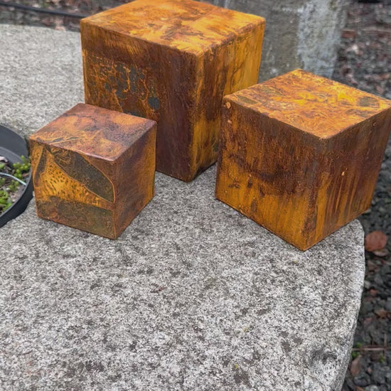 Add a touch of rustic zen elegance to any room with this mesmerizing set of Zen rusty metal cubes. Handcrafted from premium quality metal material, each cube is perfectly finished with a rusty texture to create a truly striking impression.