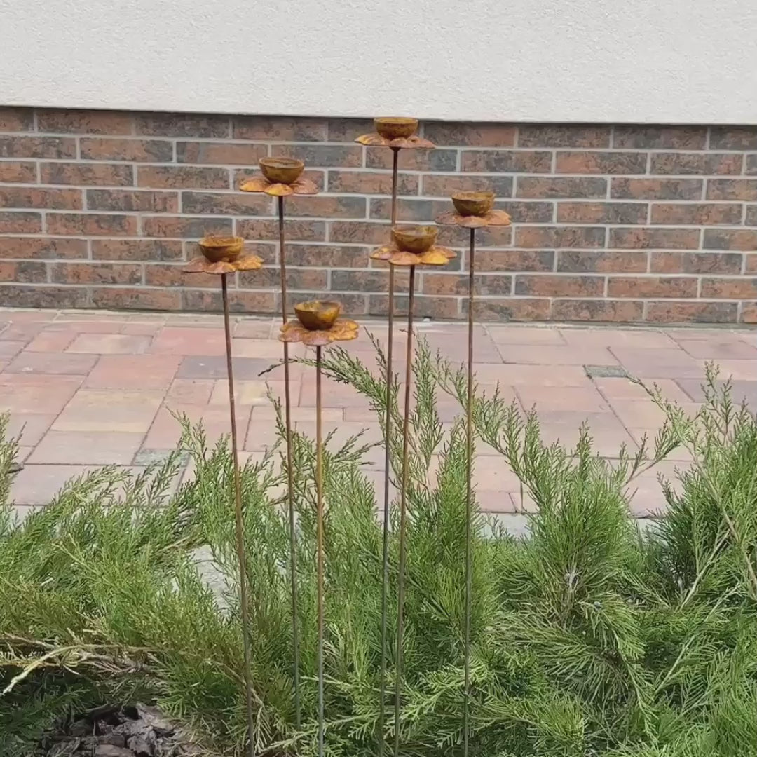 Rusty Flowers Set of 6 – Garden Stakes, Metal Garden Decor, Rain Catchers, Outdoor Metal Art, Rustic Yard Sculpture, Weathered Garden Accent