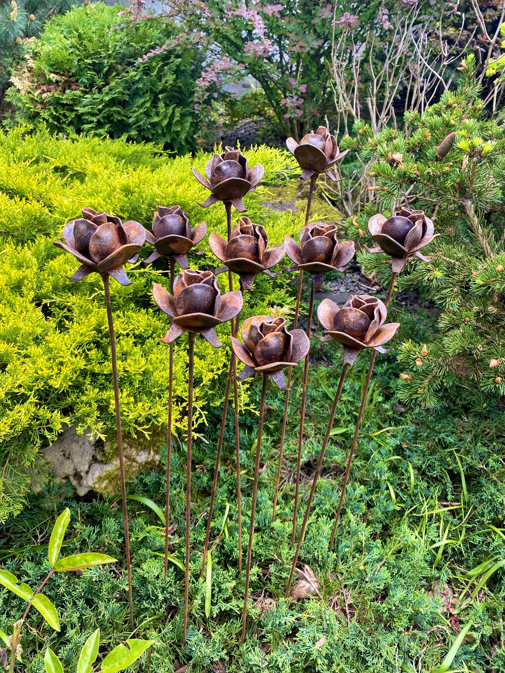 10 Metal flowers, Flower garden stakes, Metal rusty decor, metal yard art, Outdoor decor, Outdoor art, Bush Rose, Garden stakes, Garden art