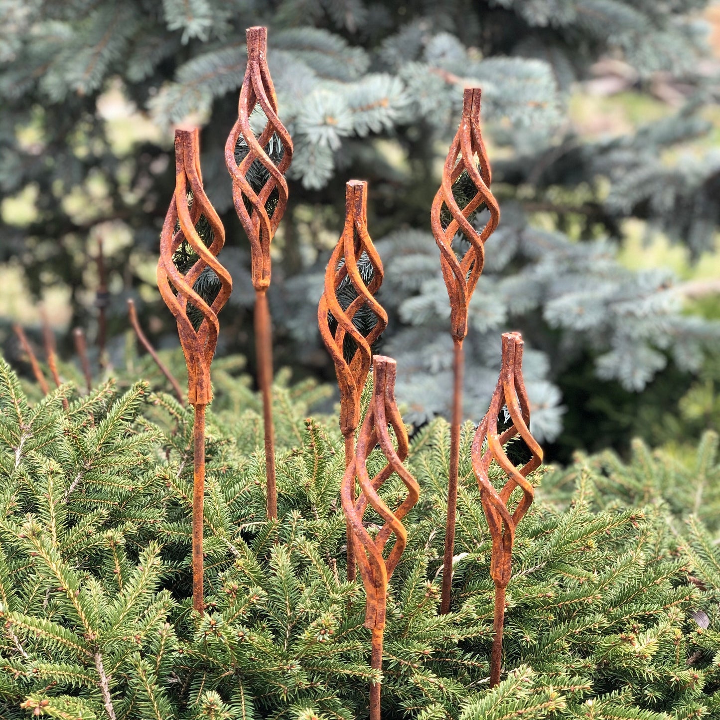 Rusty flowers set of 6, Metal flower garden stake, Metal garden decor, outdoor metal decor, Rusty metal garden decor