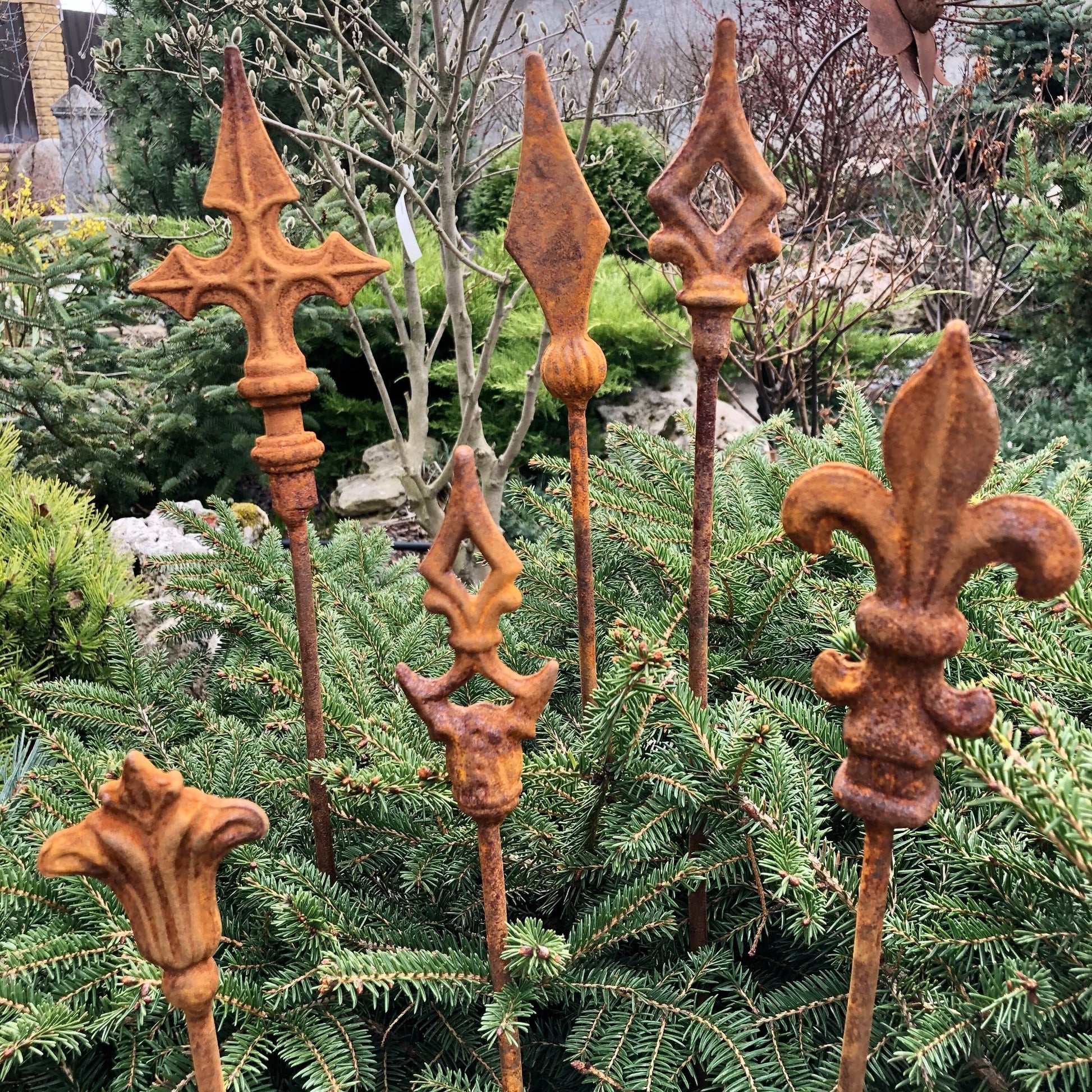 Rusty finials set of 6, 6 Rusty finials garden stakes, Metal garden decor, metal yard art, outdoor metal decor, Rusty metal garden decor