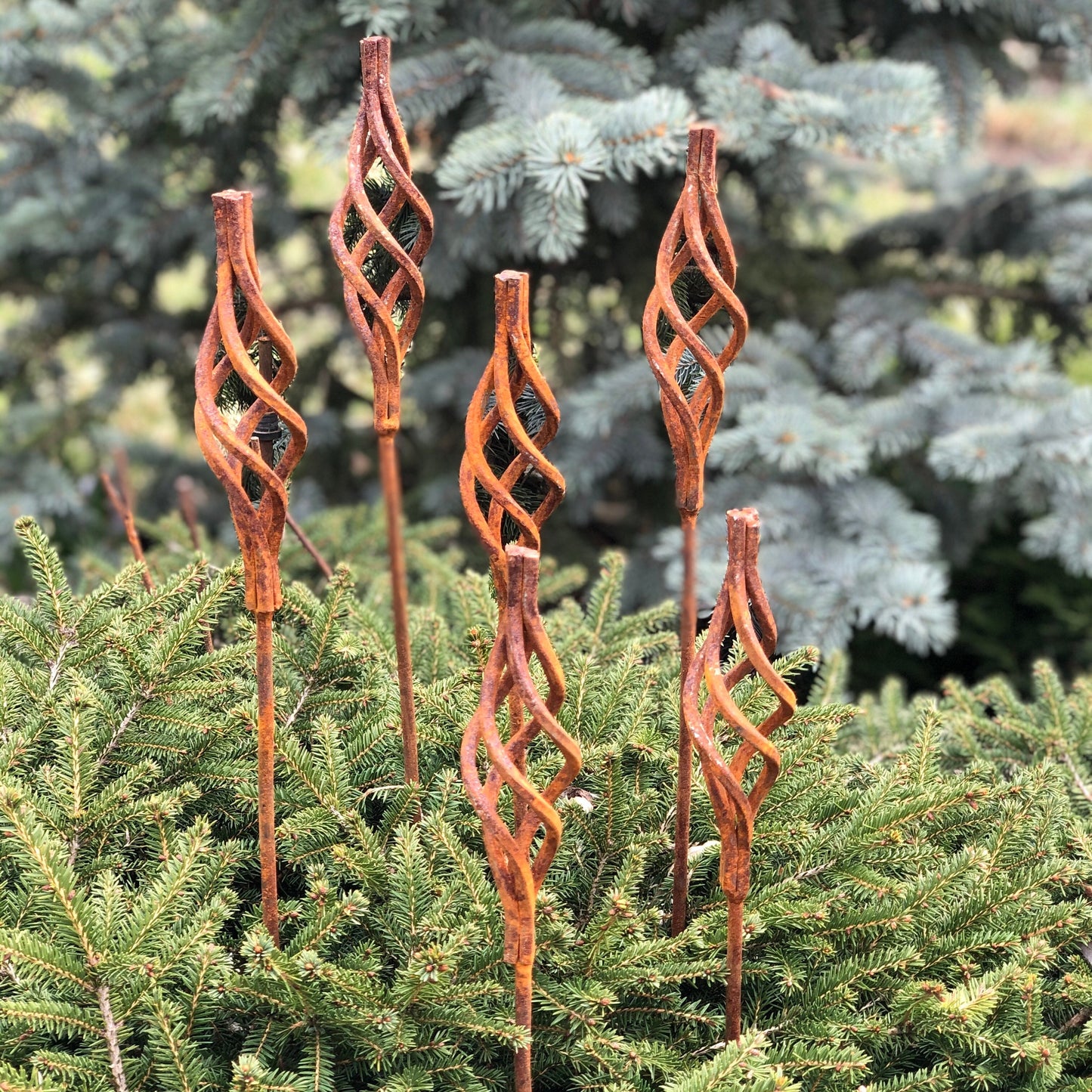 Rusty flowers set of 6, Metal flower garden stake, Metal garden decor, outdoor metal decor, Rusty metal garden decor