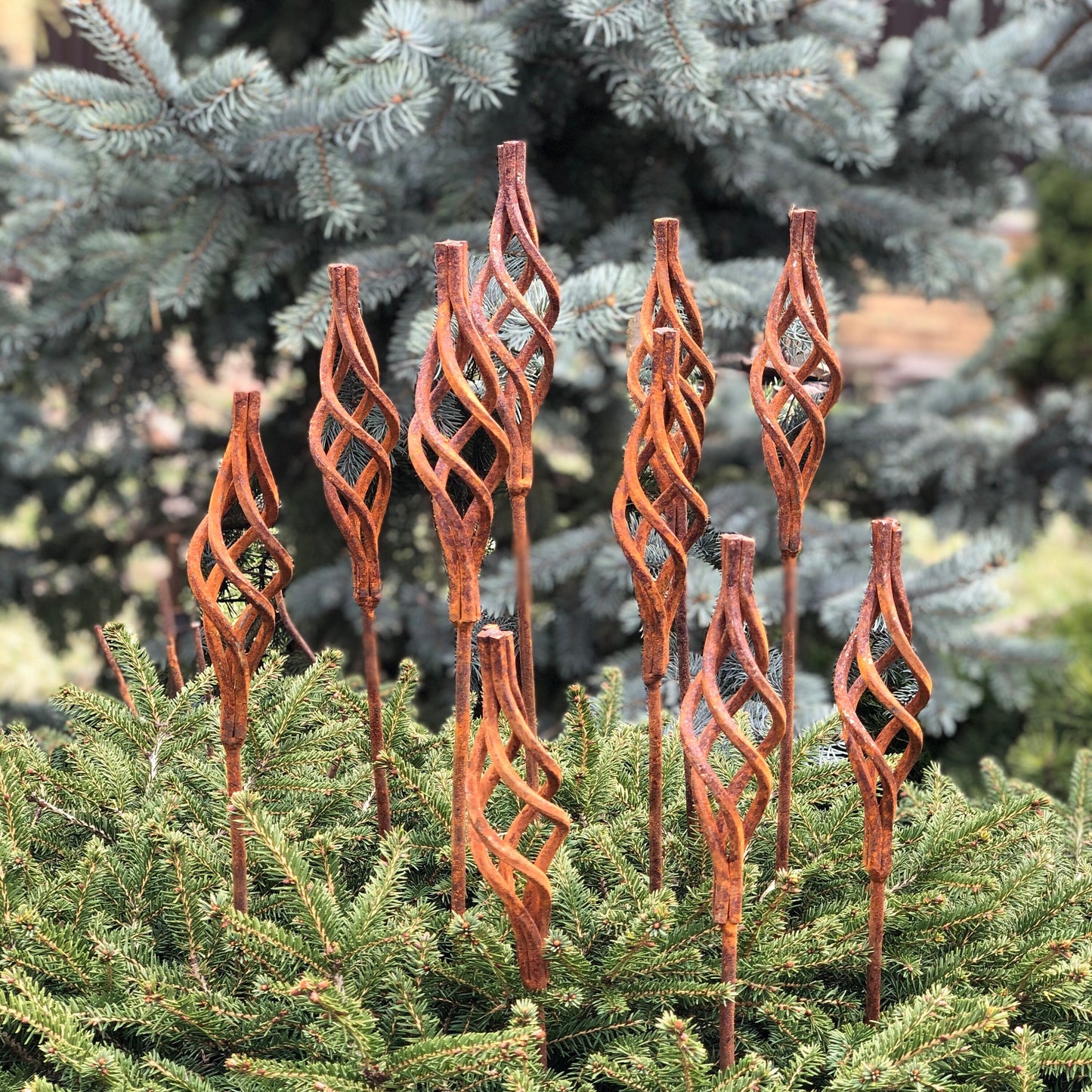 Rusty flowers set of 10, Metal flower garden stake, Metal yard art, Outdoor metal decor, Rusty metal garden decor