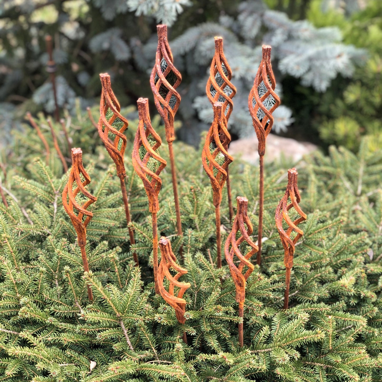 Rusty flowers set of 10, Metal flower garden stake, Metal yard art, Outdoor metal decor, Rusty metal garden decor