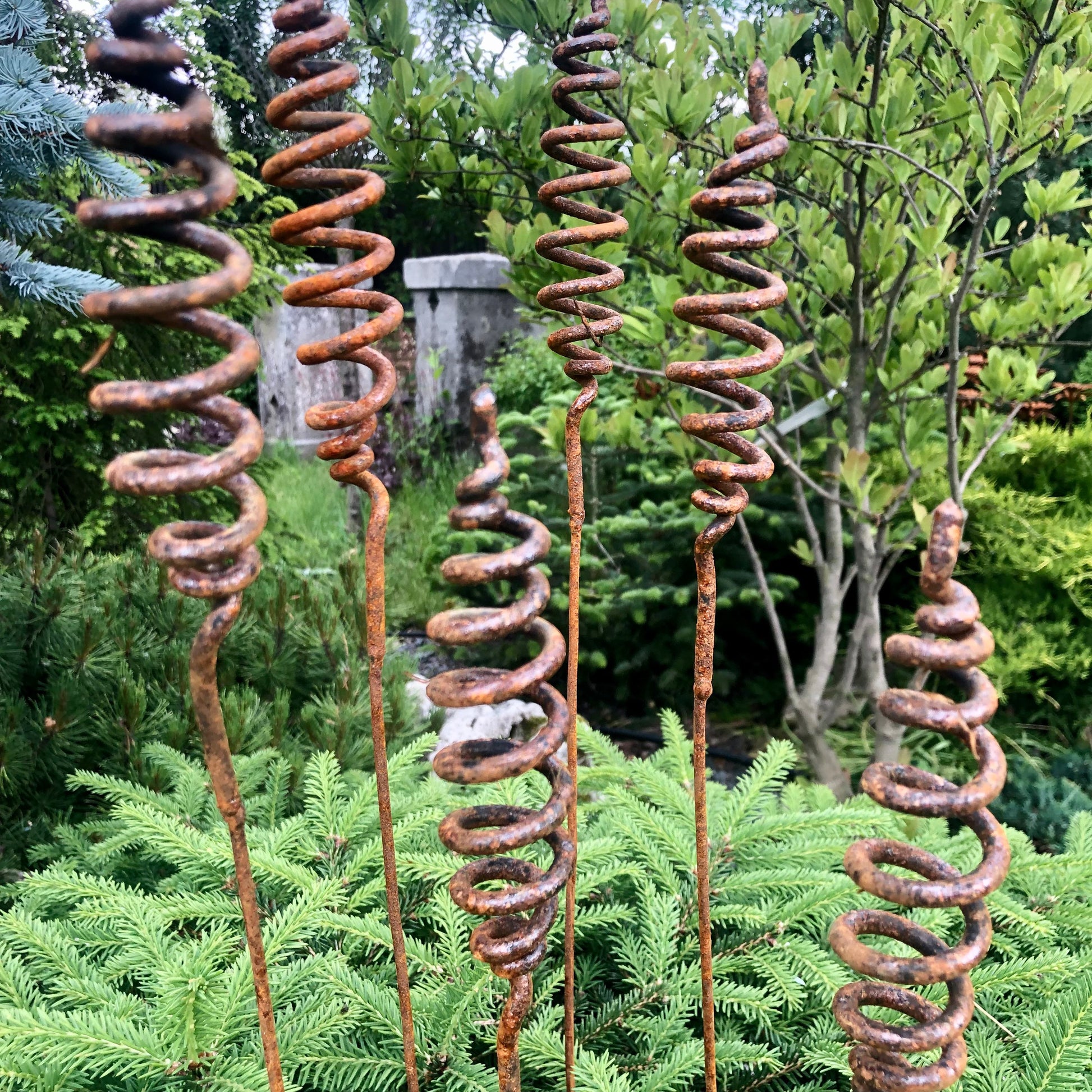 Rusty flowers set of 6, Flowers garden decor, Metal garden decor, metal yard art, outdoor metal decor, Rusty metal garden decor