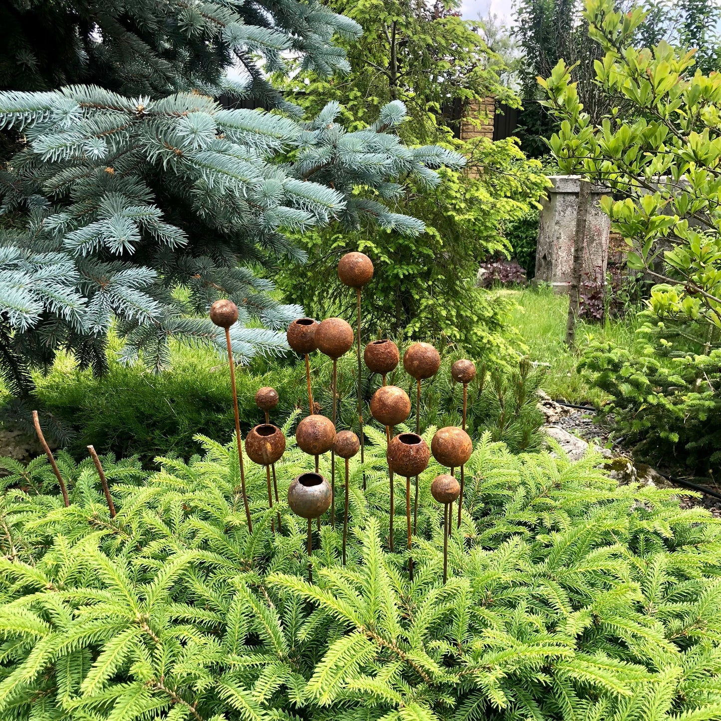 Rusty flowers set of 16, Metal Flower garden decor, Metal garden decor, metal yard art, outdoor metal decor, Rusty metal garden decor