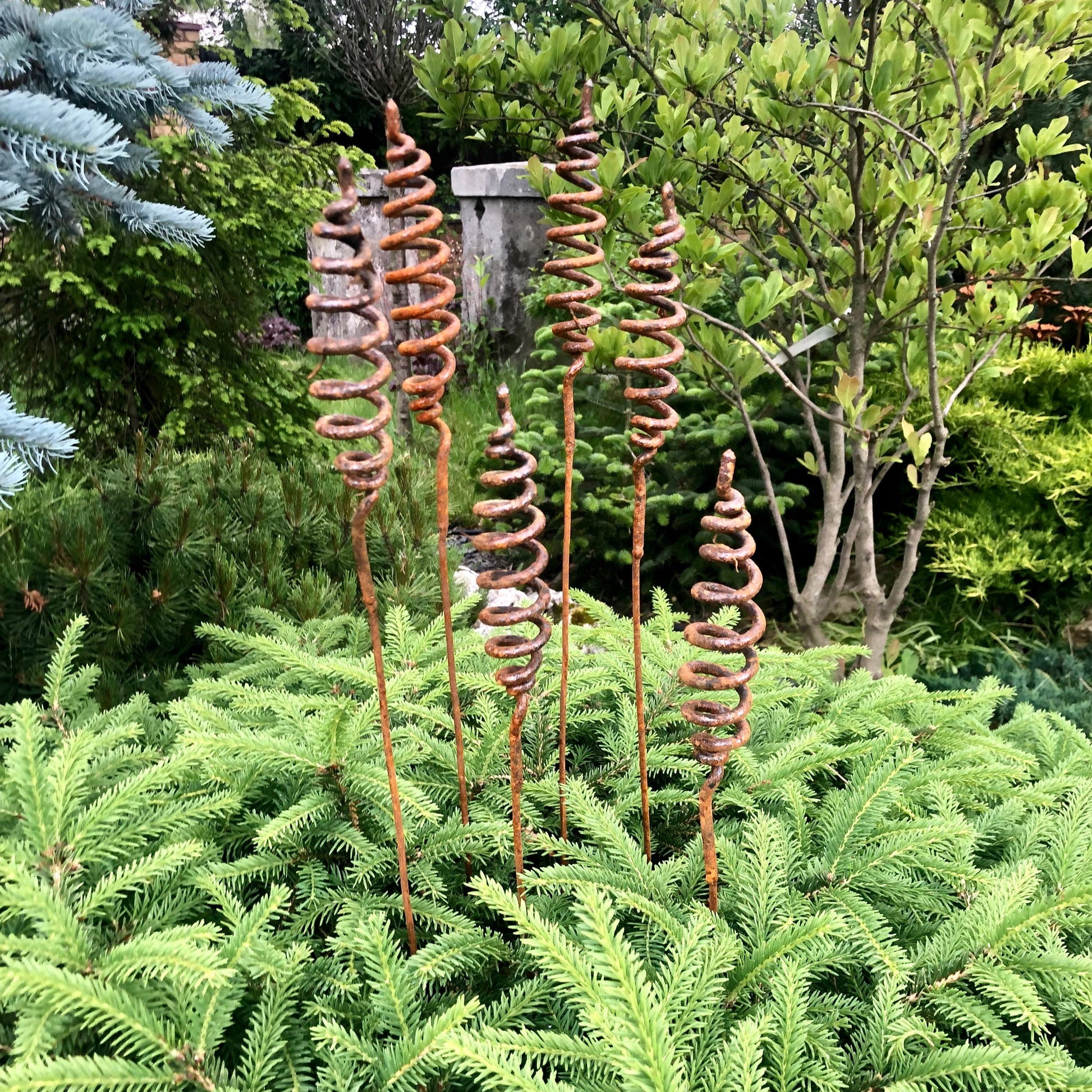 Rusty flowers set of 6, Flowers garden decor, Metal garden decor, metal yard art, outdoor metal decor, Rusty metal garden decor