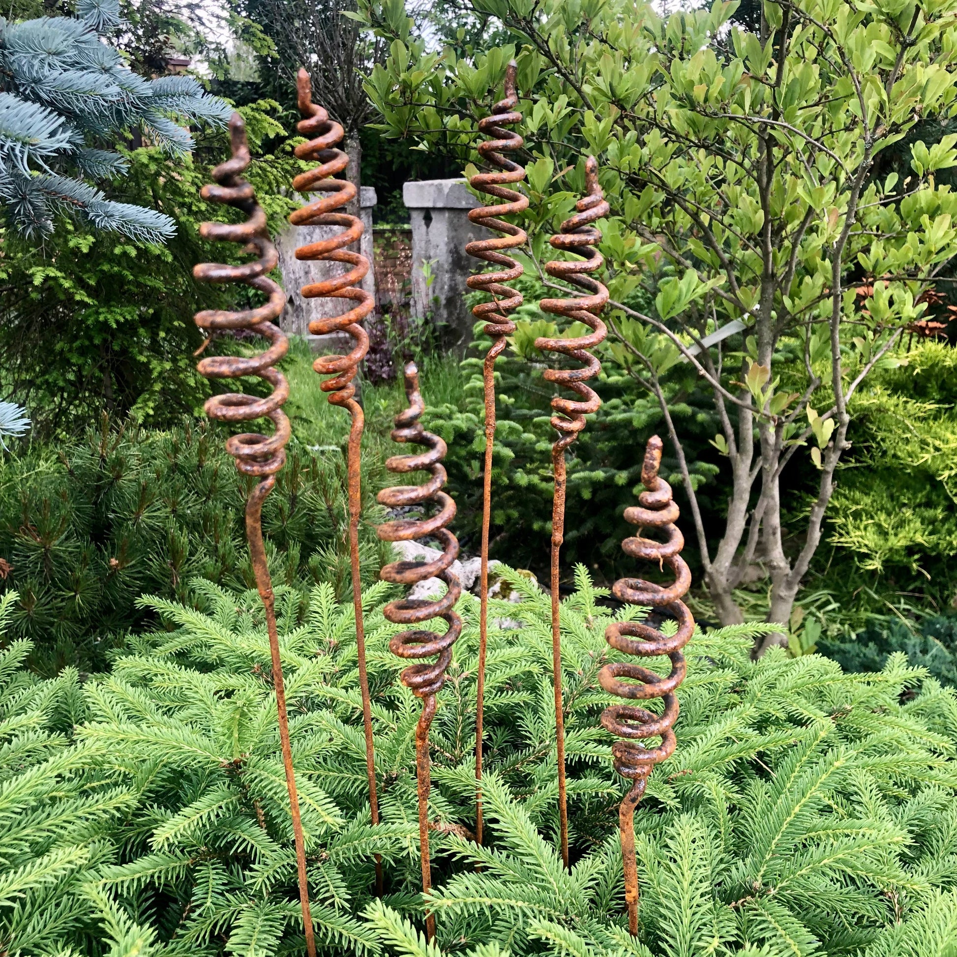 Rusty flowers set of 6, Flowers garden decor, Metal garden decor, metal yard art, outdoor metal decor, Rusty metal garden decor