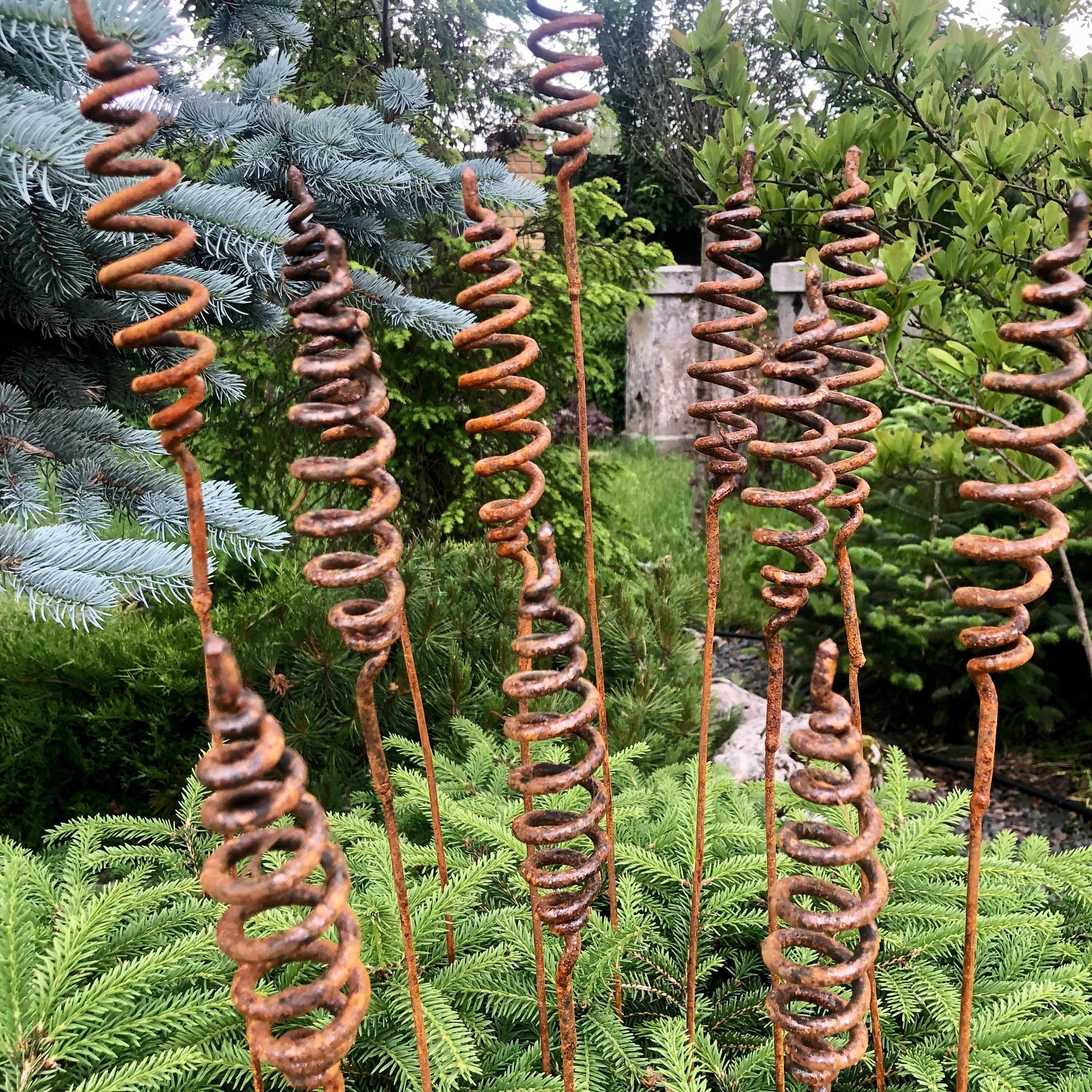 Rusty flowers set of 12, Flowers garden decor, Metal garden decor, metal yard art, outdoor metal decor, Rusty metal garden decor