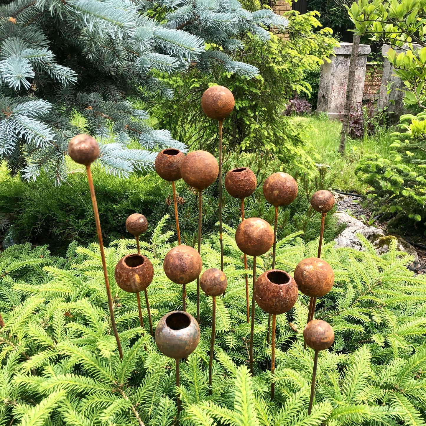 Rusty flowers set of 16, Metal Flower garden decor, Metal garden decor, metal yard art, outdoor metal decor, Rusty metal garden decor