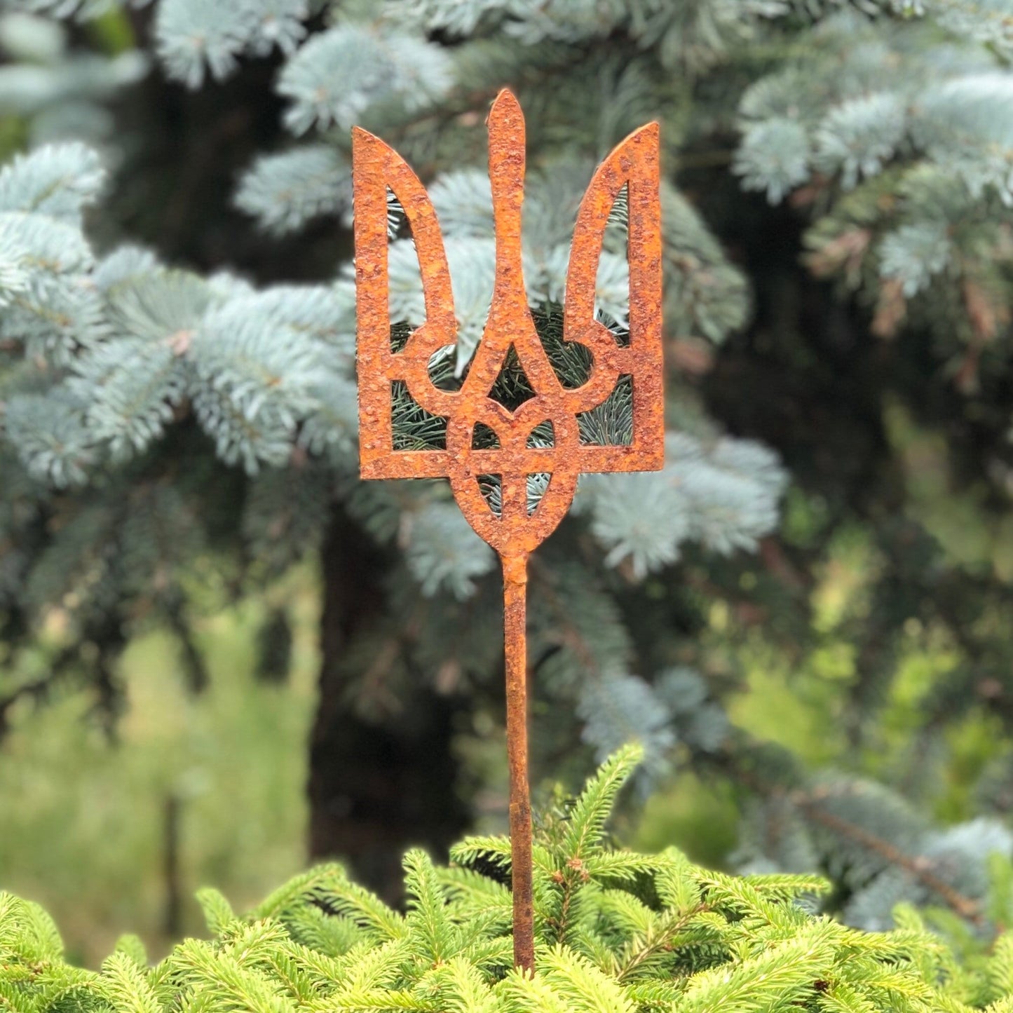 Ukrainian Rusty Tryzub,  Metal garden stakes, Rusty garden finials, Metal garden decor, Stand with Ukraine, Ukrainian trident