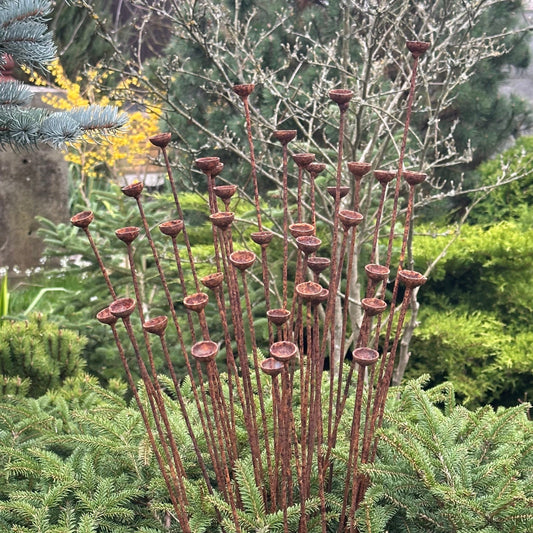 Set of 40 Rusty Tiny Flowers Garden Stakes: Charming Metal Decor for Your Garden and Yard.