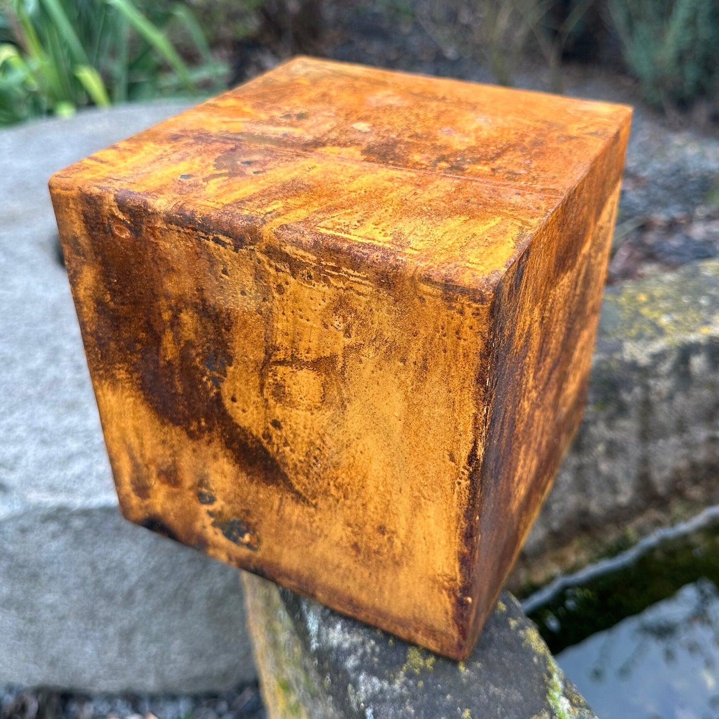 Rusty Zen Metal Cube Garden and Home Decor - Contemporary Sculpture for Meditation Spaces and Outdoor Gardens