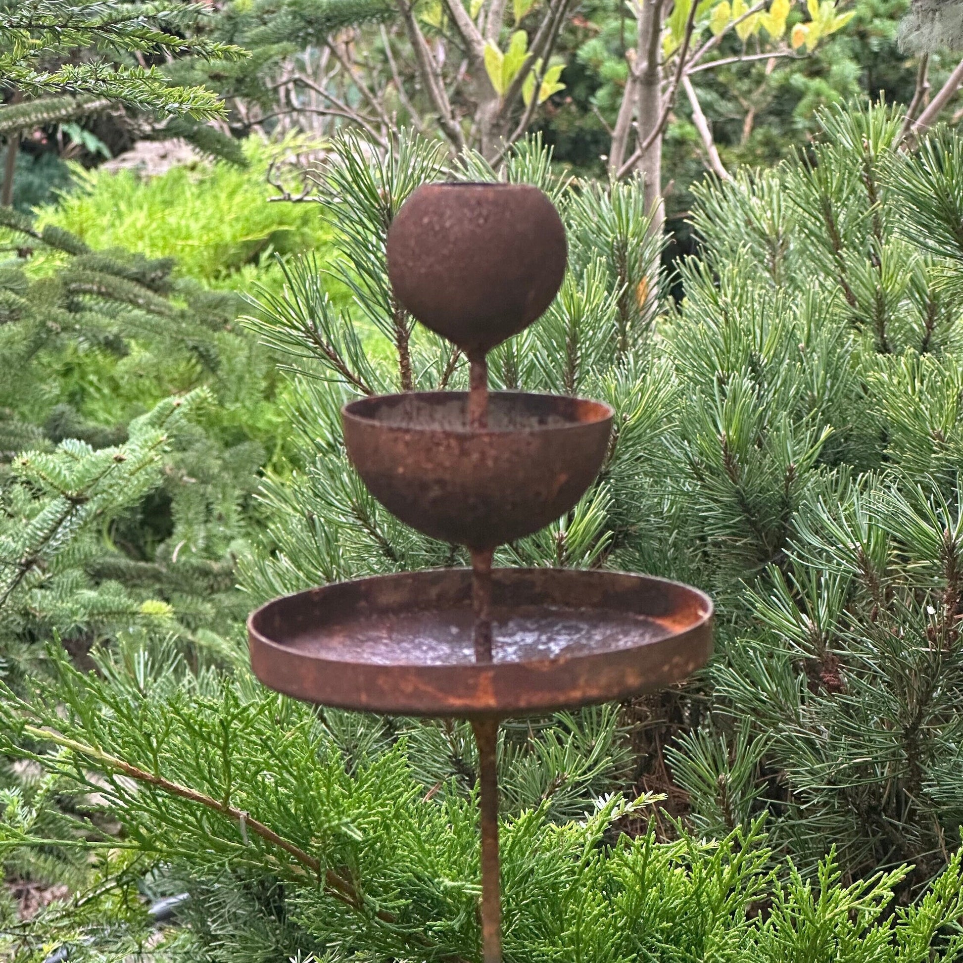 Rusty flower garden stakes, Metal rain catchers, Bird bath outdoor garden decor, Gift for garden admires