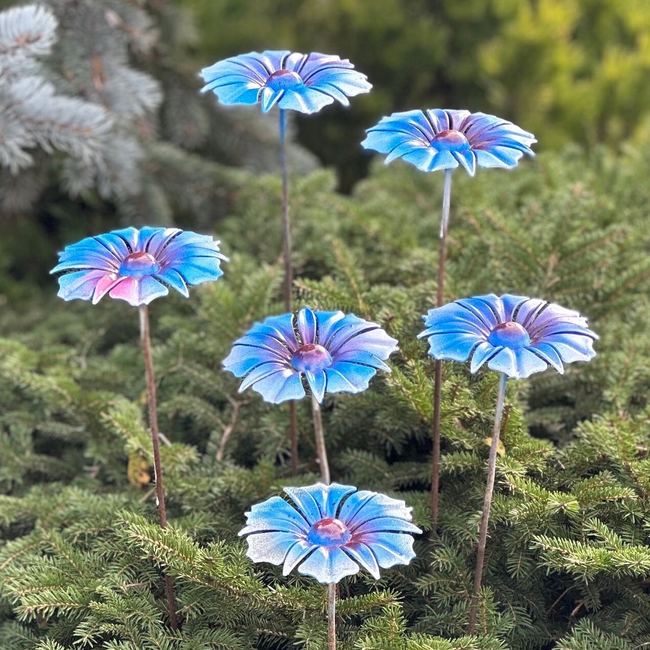 Six Elegant handmade blue metal flowers garden stakes outdoor decor -  Perfect for Outdoor Decor