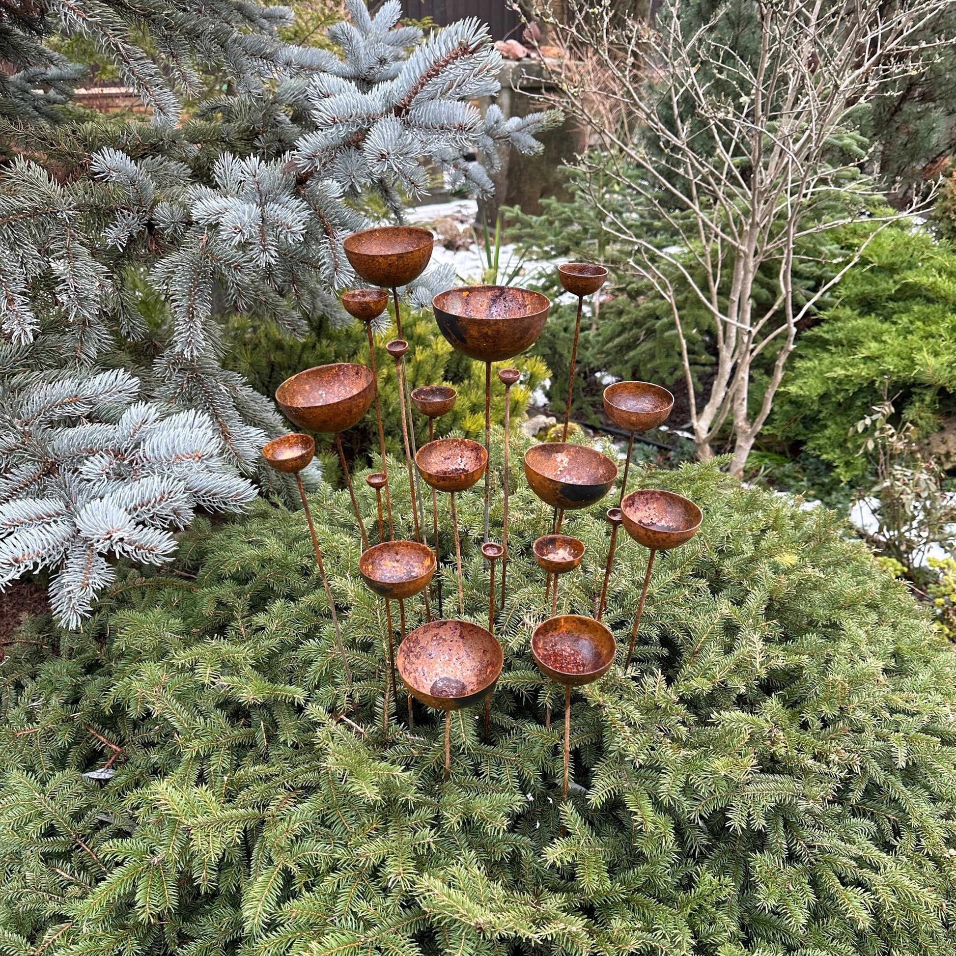 Rusty flowers set of 20, Metal rain catchers, yard art, outdoor metal decor, Rusty metal garden stakes