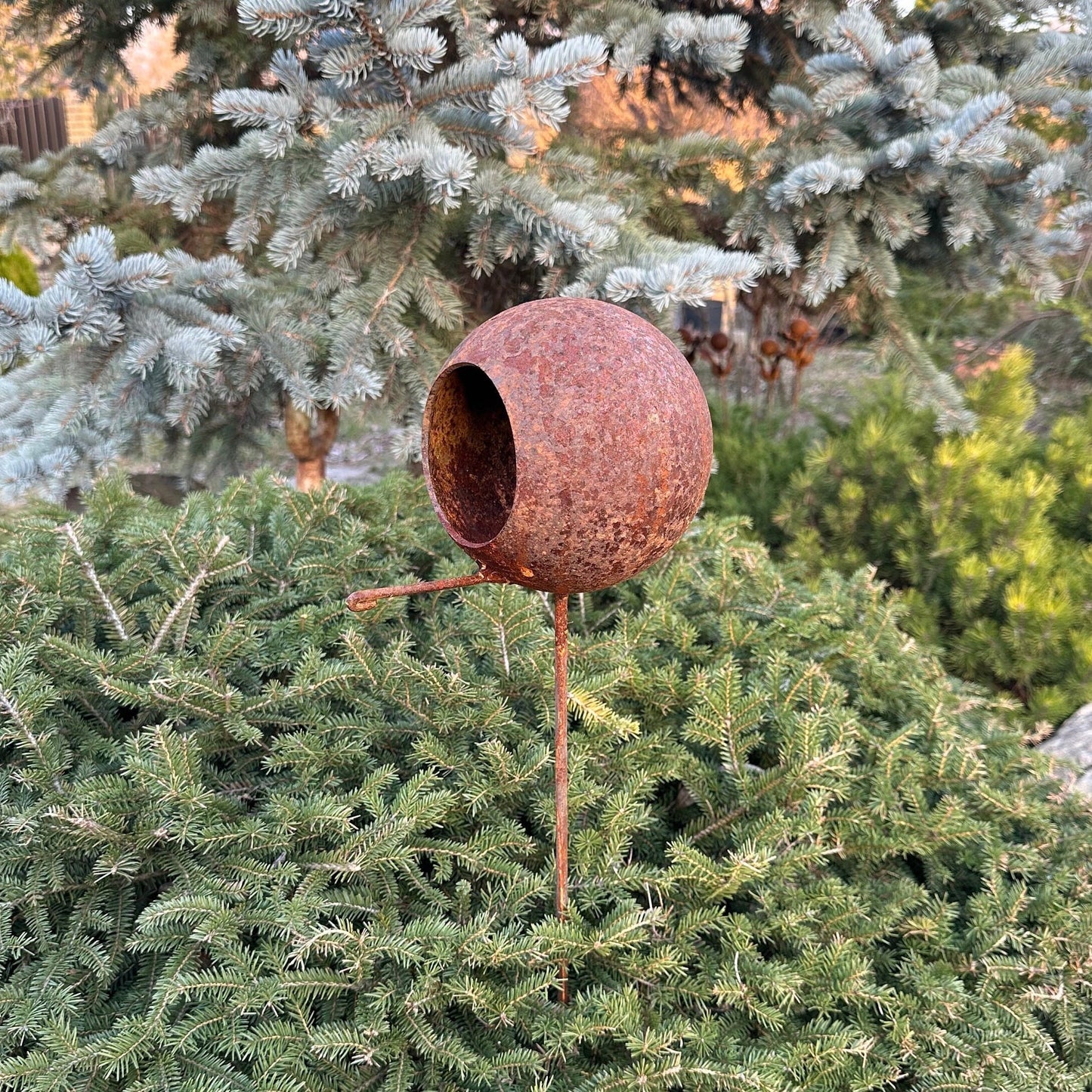 Modern Metal Bird Snacks Bar on the metal stake, Bird feeder outdoor garden decor